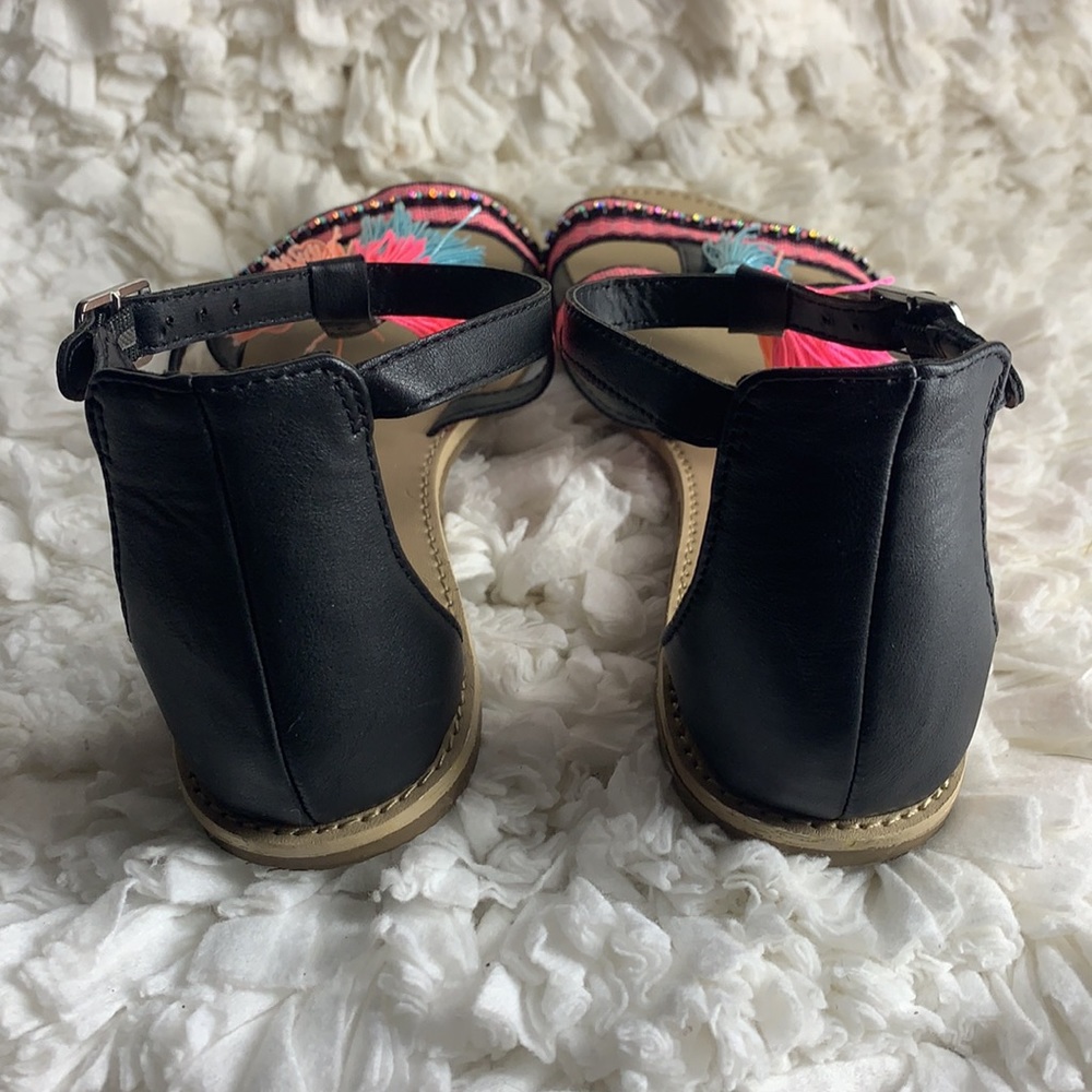 The Children’s Place sandals - Picture 4 of 7